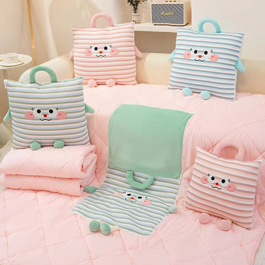 2-in-1 Plush Pillow Blanket