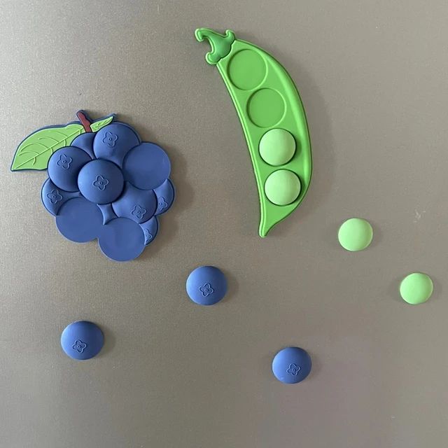 3D Berry and Peas Pod Magnet